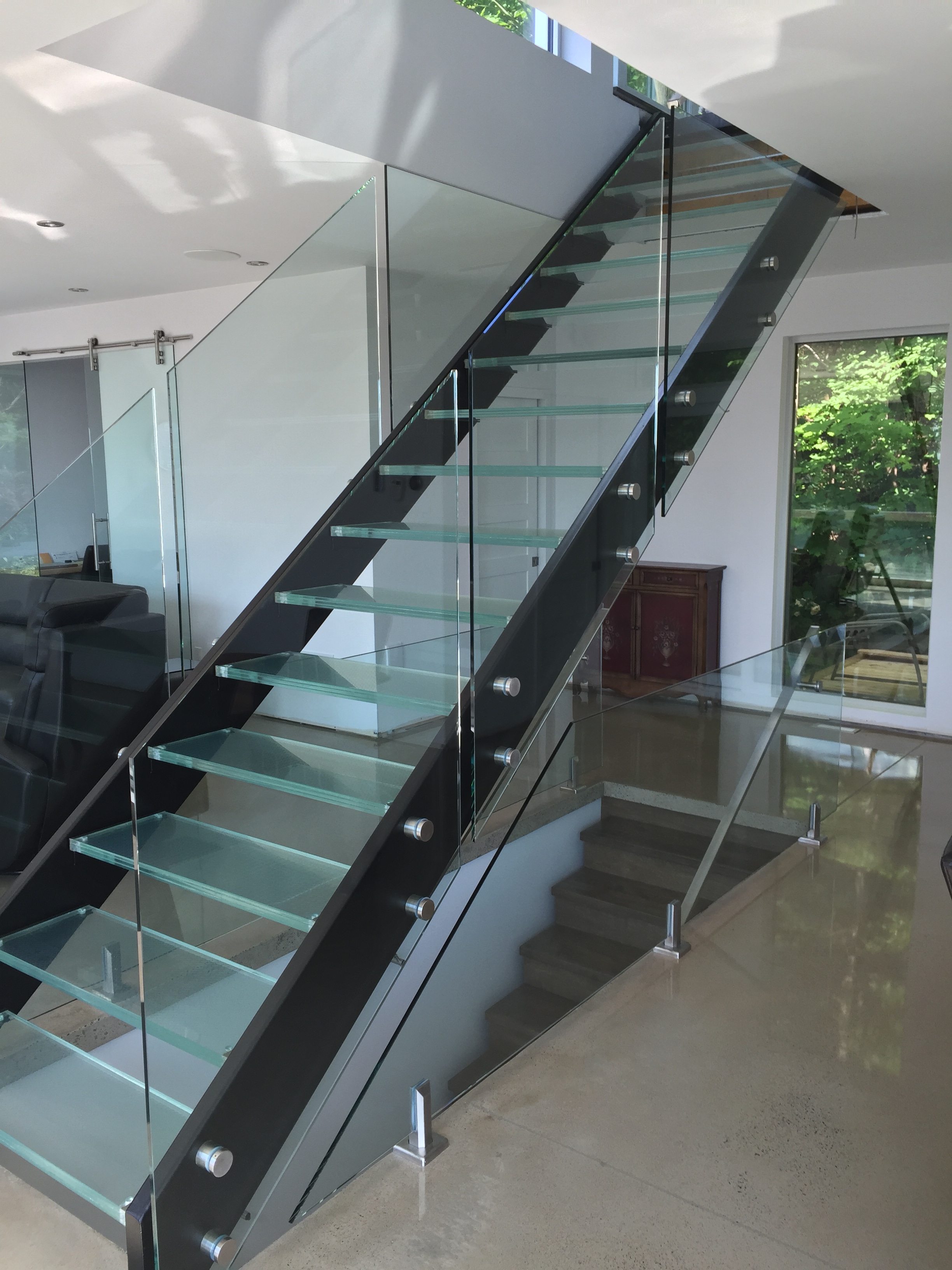 indoor staircase frameless glass standoff railing