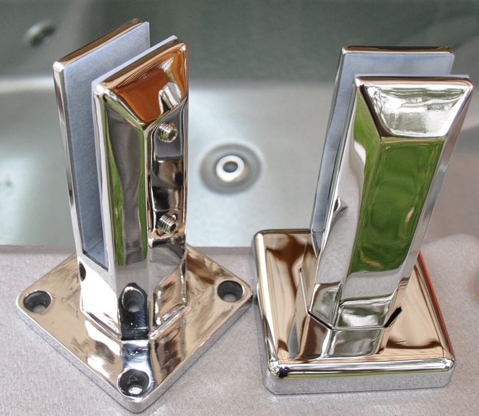 quadratischen Glaszapfen mit Spiegelglanz Deckmontage