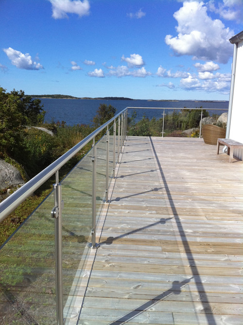 stainless steel glass railing, with balustrade post and handrail in round