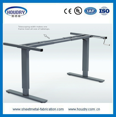 Benefits of a stand up hand crank adjustable desk