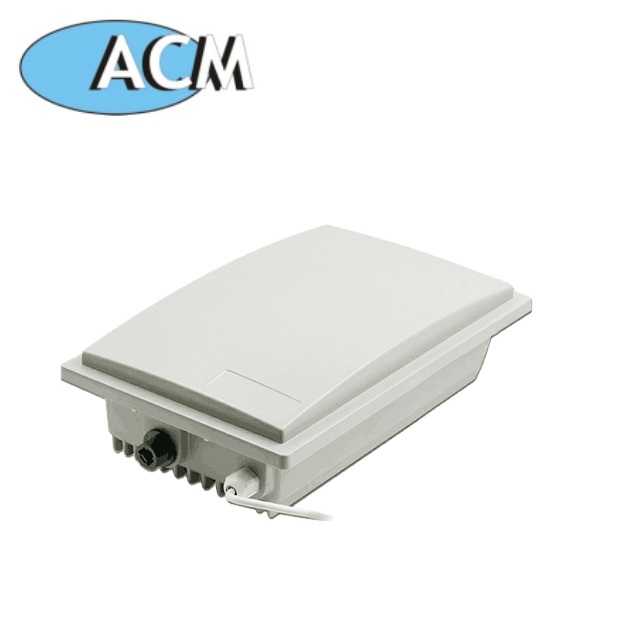 Lecteur RFID à longue portée de carte à puce de haute qualité 2.4G