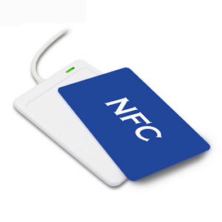 Beyaz PVC Kart Çift Frekans RFID Kart Yeniden Yazılabilir Kart 125KHz ve 13.56MHz Chip ile