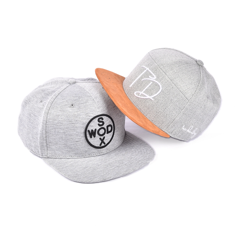 Logotipo de diseño personalizado de gorras de ala plana snapback bordado 3D