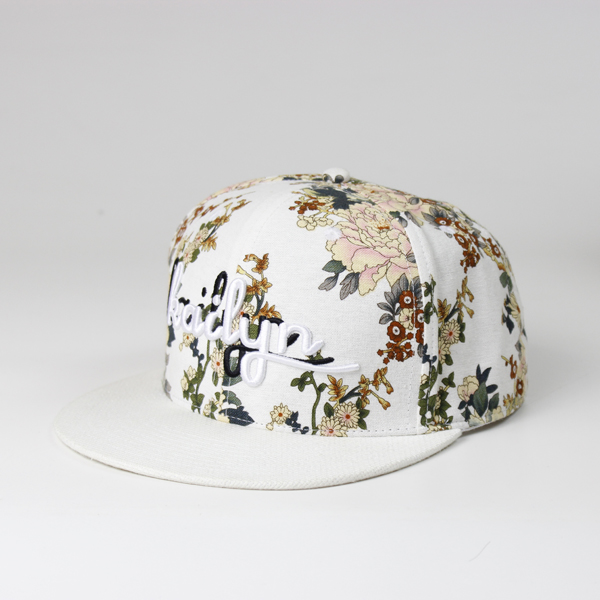 Blanco bloemenprint snapback cap / hoeden voor vrouwen