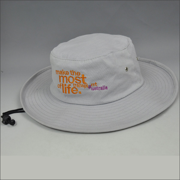 Witte golf emmer hoeden met borduurwerk logo