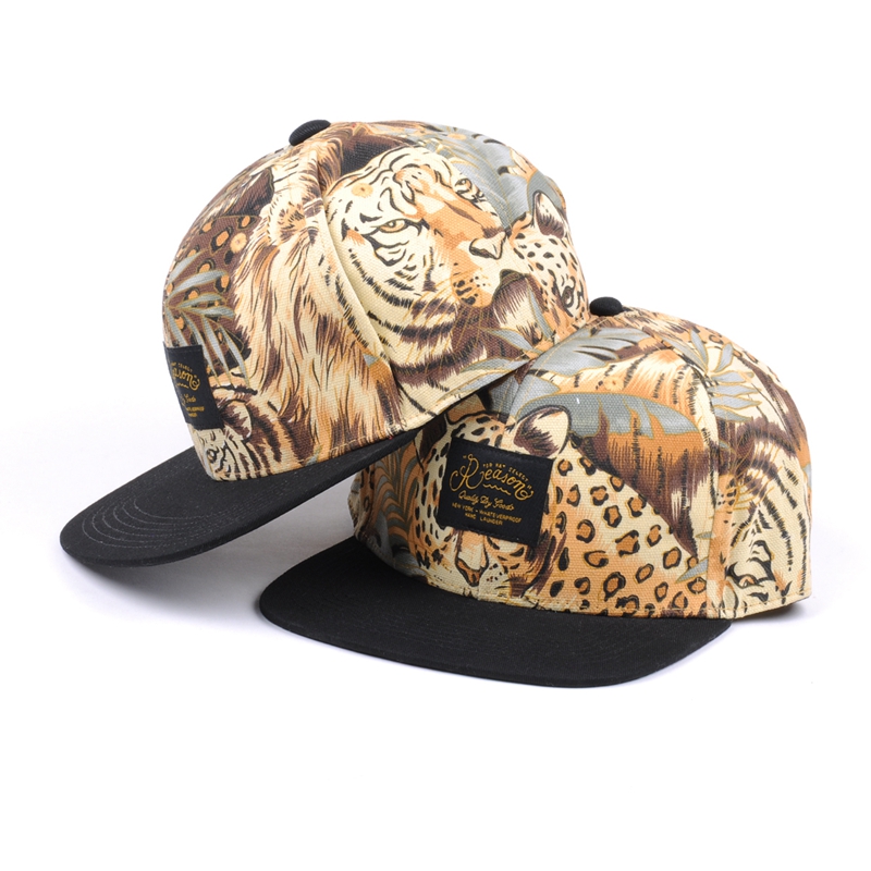 Proveedor de marca de gorras snapback estampado leopardo personalizado