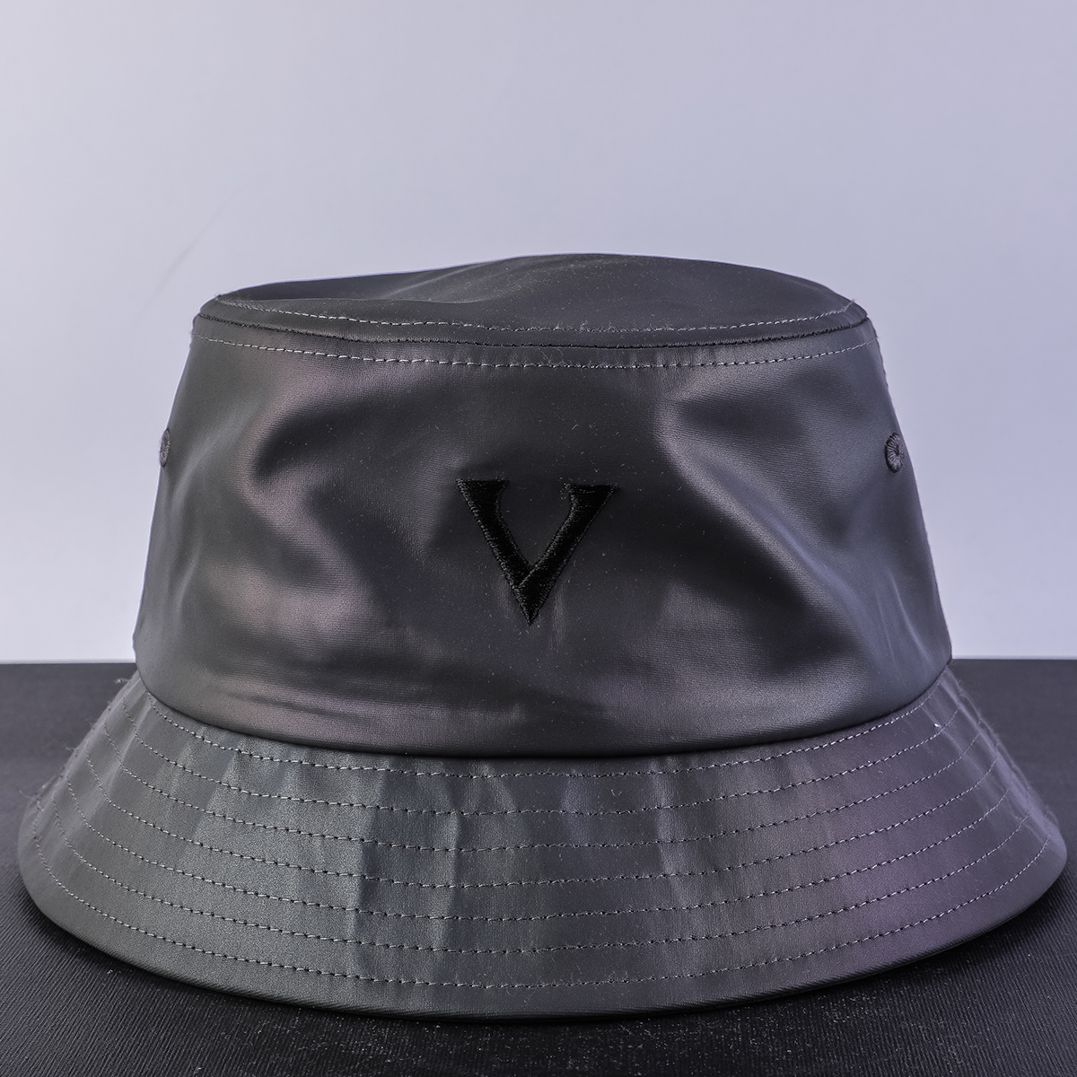 التطريز vfa شعار القبعات دلو أسود مخصص