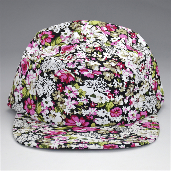 Tela floral en blanco del panel 5 casquillos del snapback