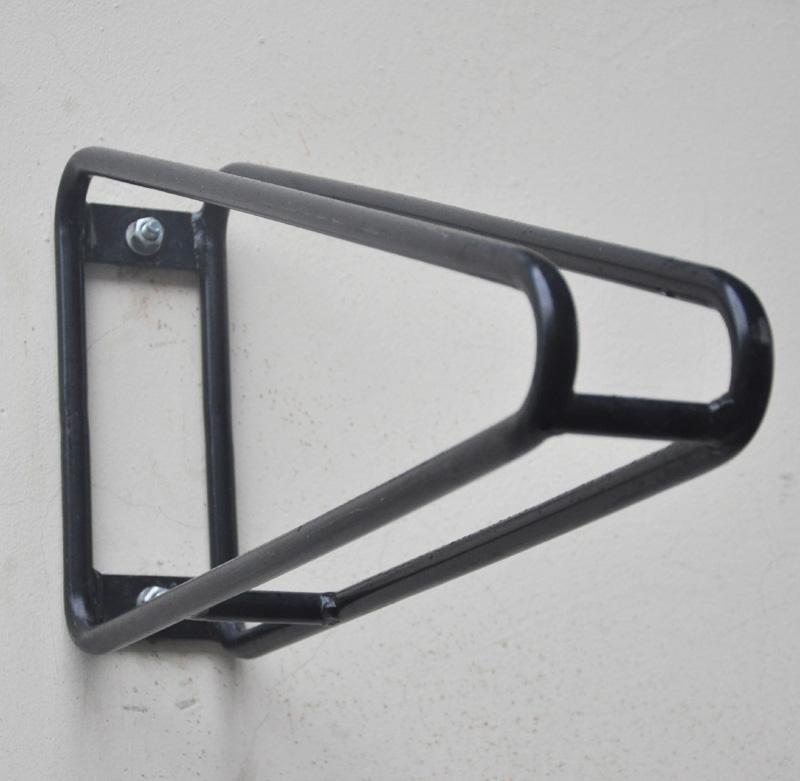 China Suporte de bicicleta vertical revestido com pó preto durável fabricante