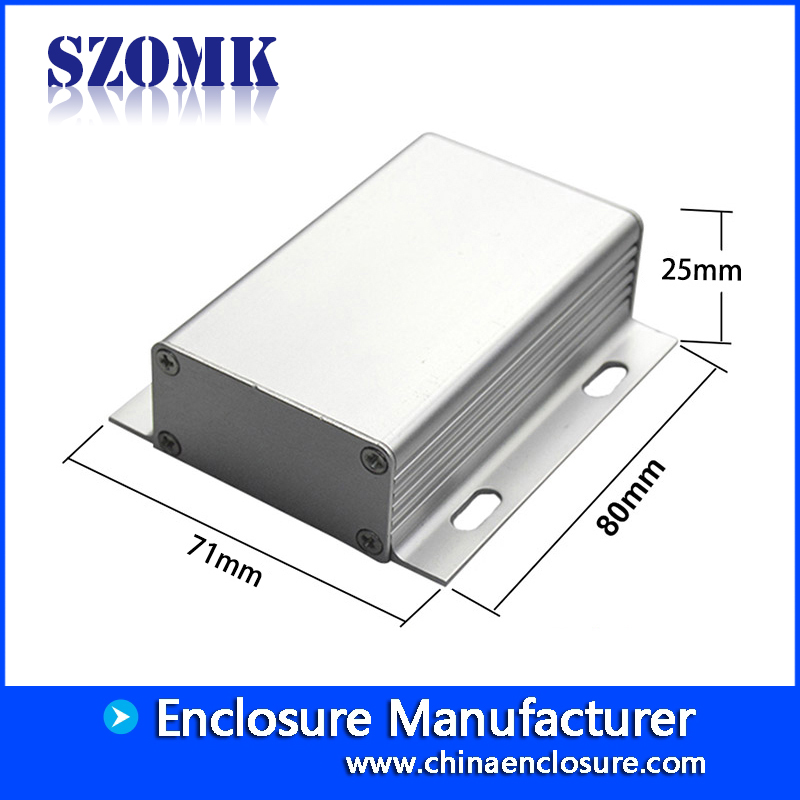 Fabricación de fábrica de carcasa electrónica de aluminio personalizada de SZOMK AK-C-A35 25 * 71 * 80 mm