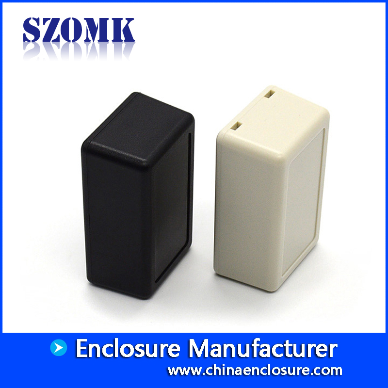 Hochwertiges schwarzes ABS Kunststoff Standardgehäuse von SZOMK / AK-S-14 / 62x37x25mm