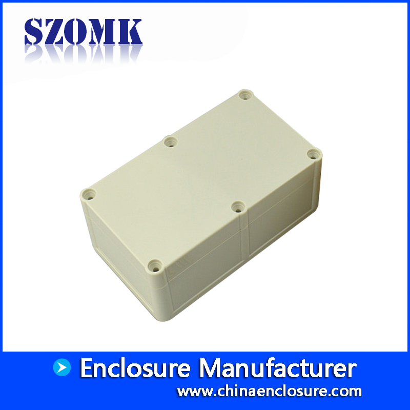 Caja impermeable de plástico de alta calidad IP68 con caja de conexiones personalizada AK10513 162 * 94 * 66 mm