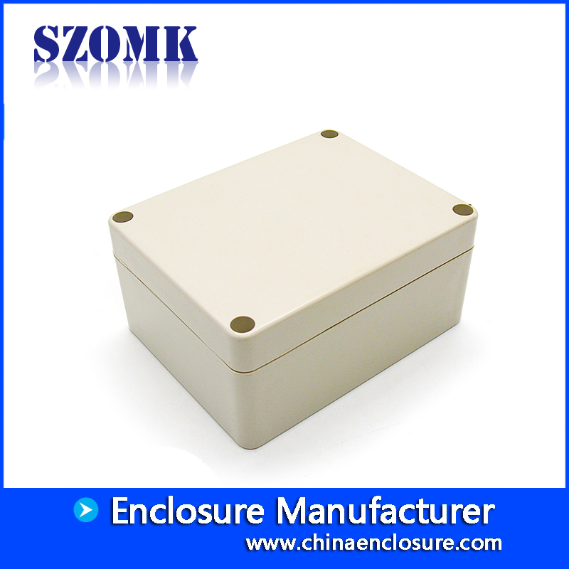 Boîte de jonction électrique extérieure en plastique carte de circuit imprimé cas bureau enceinte de platic 115 * 90 * 55MM SZOMK RITA