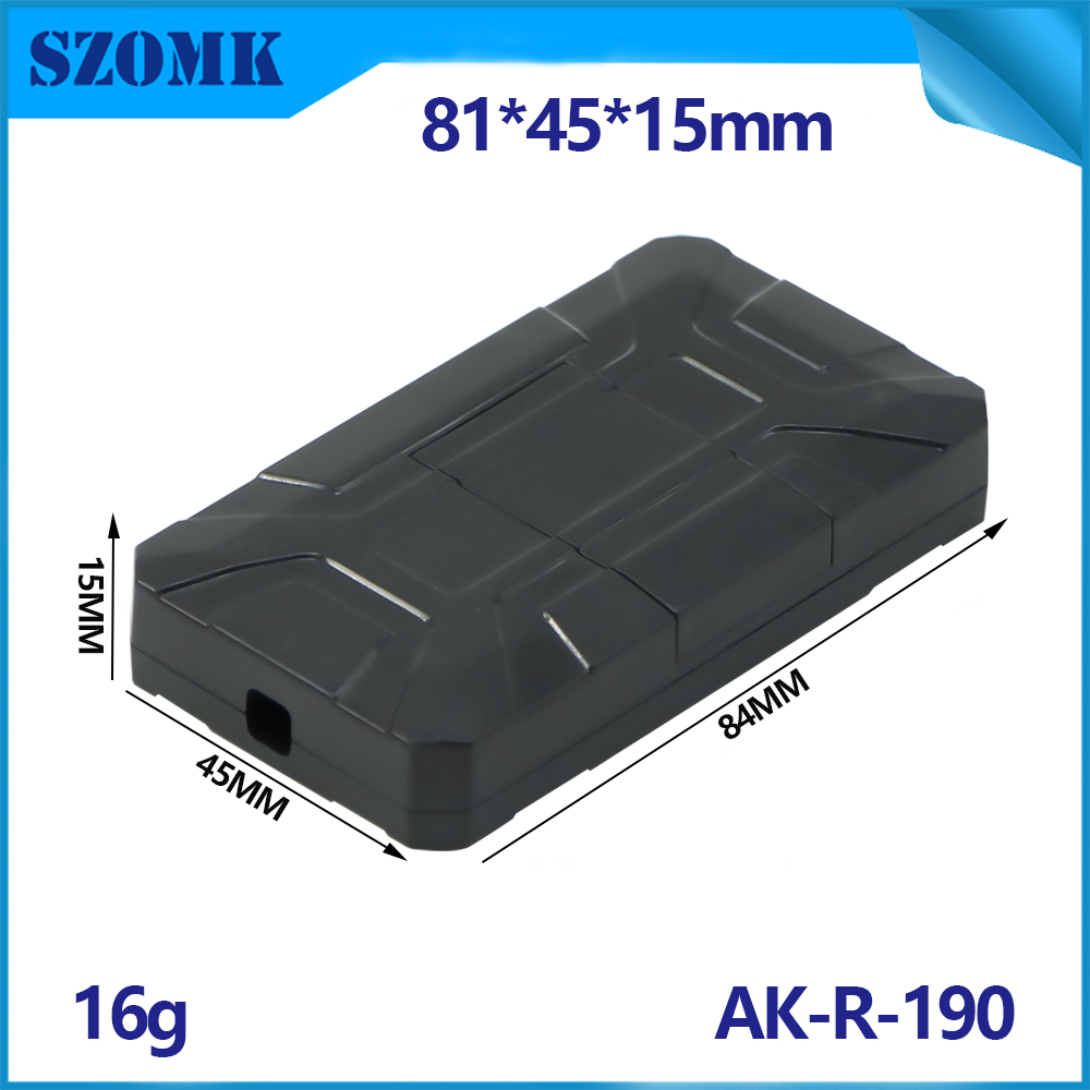 機械PCBを製造するプラスチック製の箱は、電子AK-R-190の底部ABS素材ケースに配置できます。