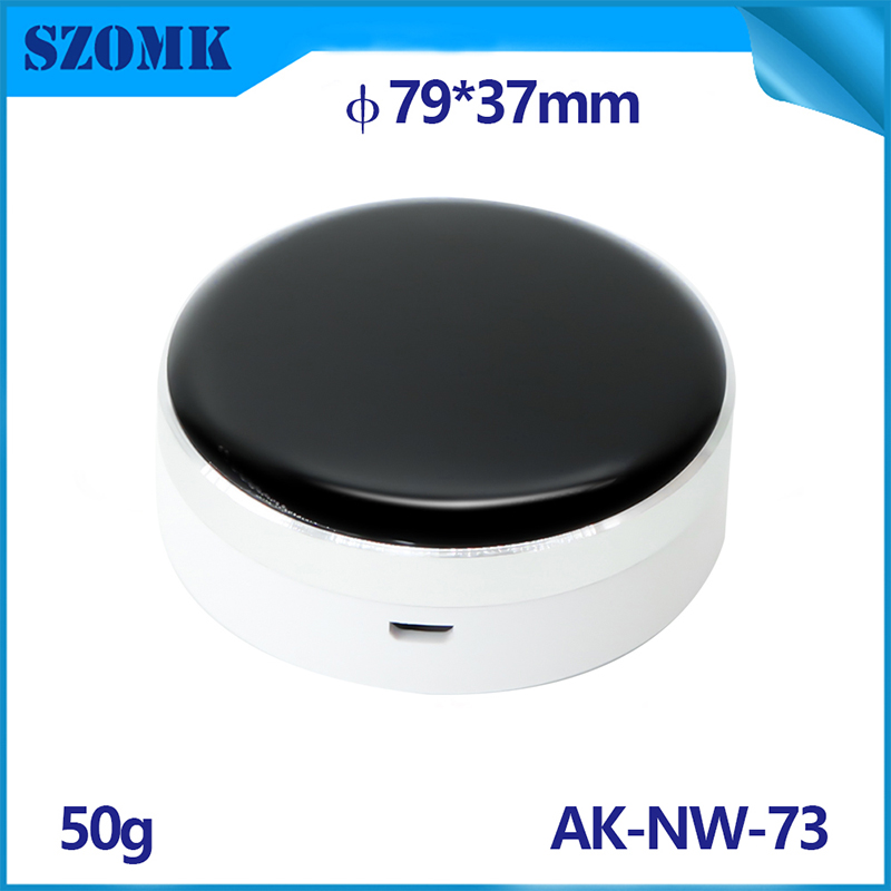 العلبة بالأشعة تحت الحمراء البلاستيكية WiFi Infrared Smart Home IoT Iot Ak-NW-73