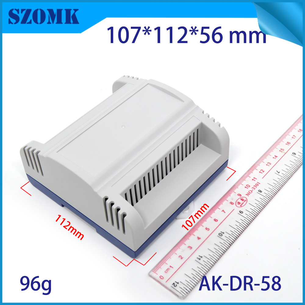 Szomk Caja de plástico ABS de alta calidad DIN Rail PLC Gabinete Electrónico DIN RAIL CUERDE AK-DR-58