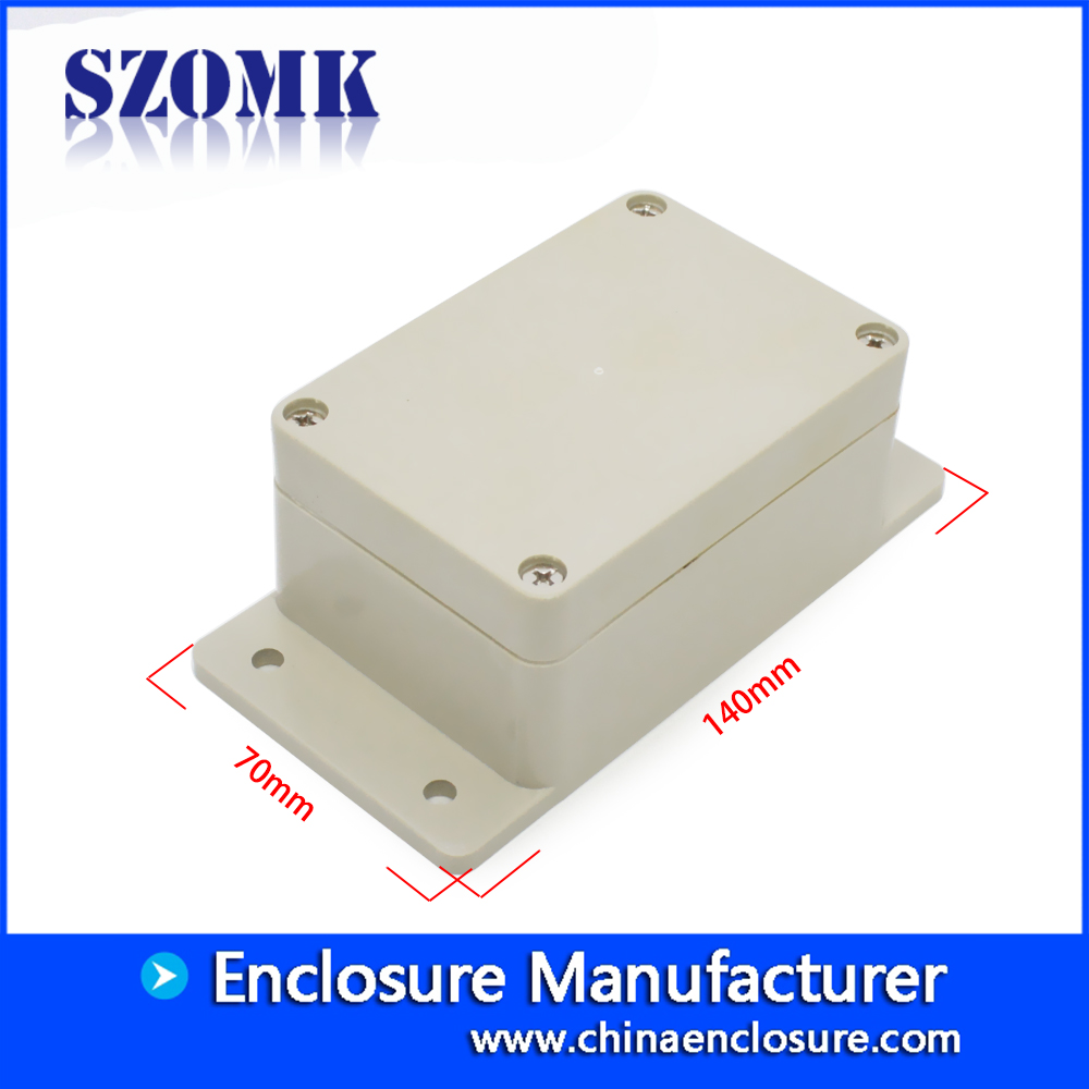 مربع تقاطع مقاوم للماء SZOMK IP65 لتوصيلات الكابلات الخارجية AK-B-14 140 * 70 * 50mm