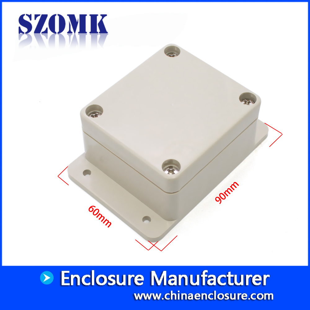 pequeña caja blanca impermeable IP65 ABS como caja de interruptores y caja de conexiones para pcb y electrónica con perchas AK-B-19 100 * 100 * 40 mm