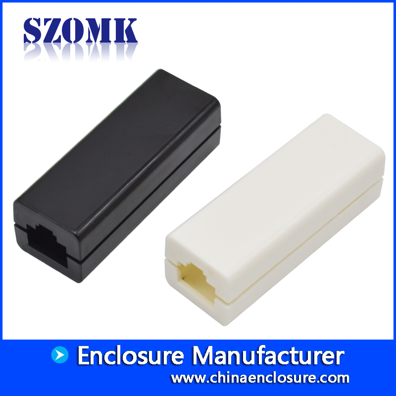 Caja de plástico de alta calidad SZOMK para dispositivo USB AK-N-32 59 * 21 * 18 mm