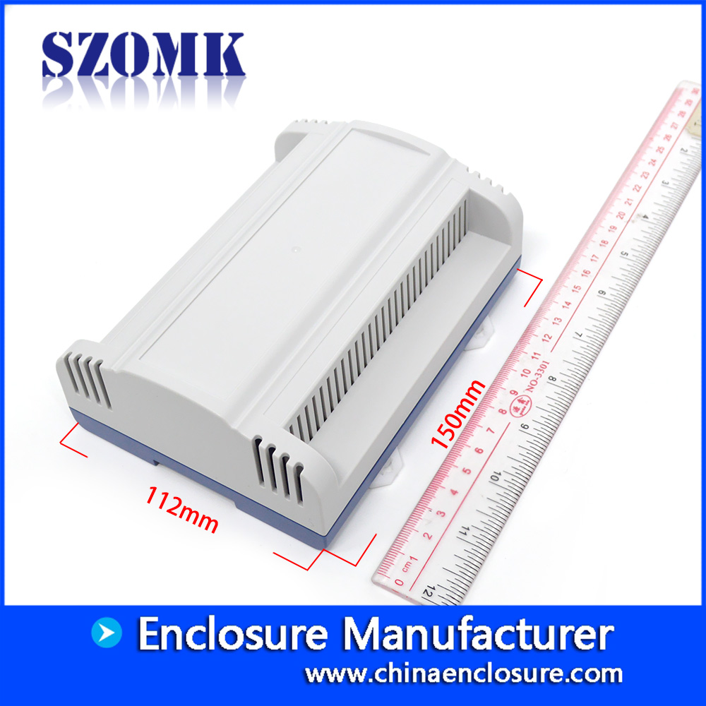 Caja de control industrial del recinto del carril del dinar plástico de SZOMK / AK-DR-57/150 * 112 * 56mm