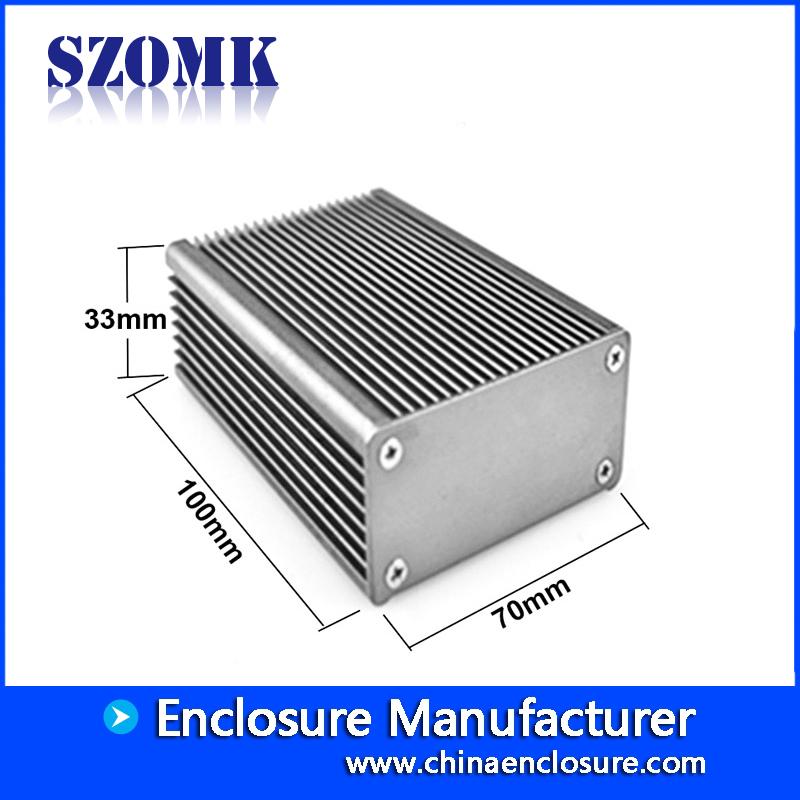 Inversor para gabinete de dissipador de calor de alumínio extrudado personalizado OMK de Shenzhen AK-C-B13 33 X 70 X 100 mm