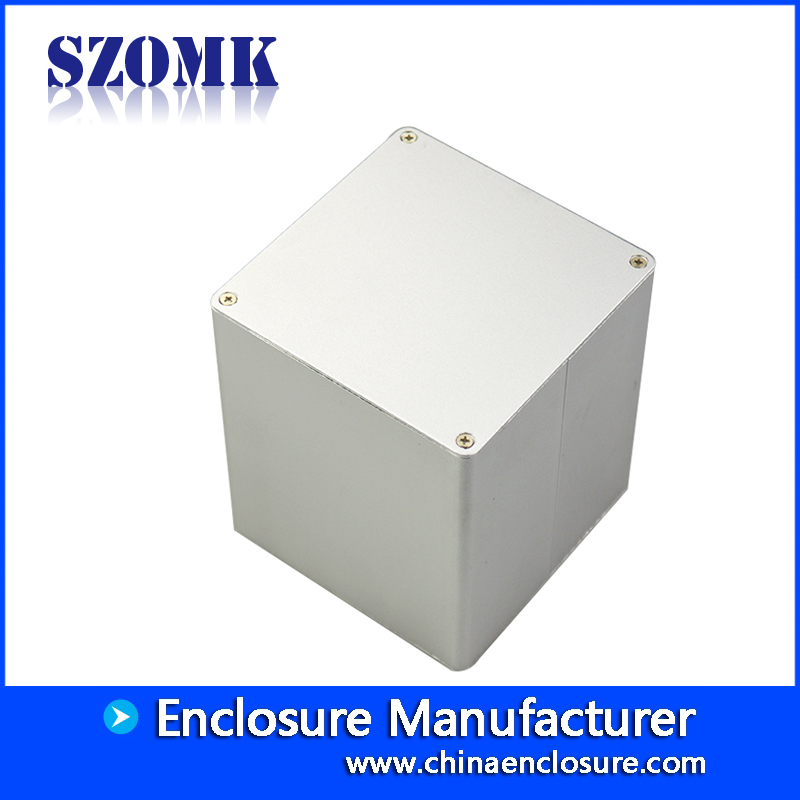 große Aluminiumbox für Bildschirmgehäuse Stromzähler Aluminiumgehäuse Steuerbox 90 * 90 * 130 mm AK-C-C27