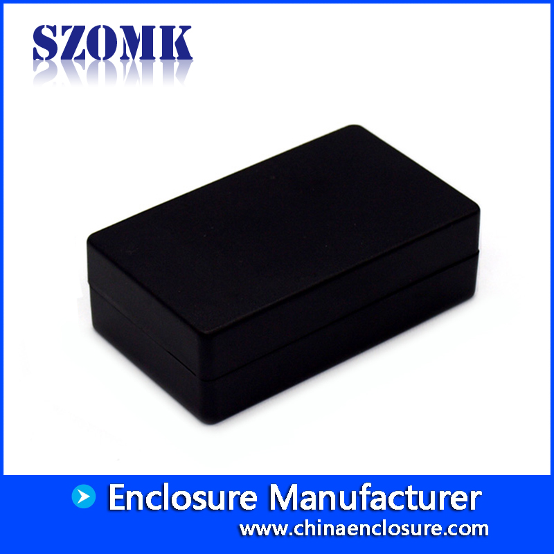 szomk新しいプラスチック電子プロジェクトエンクロージャープラスチックボックスは、電子プロジェクトの配布ボックス