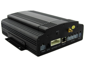 锐驰曼军工级3G GPS WIFI G-sensor 全功能车载硬盘录像机支持手机监看 RCM-MDR7001WSG