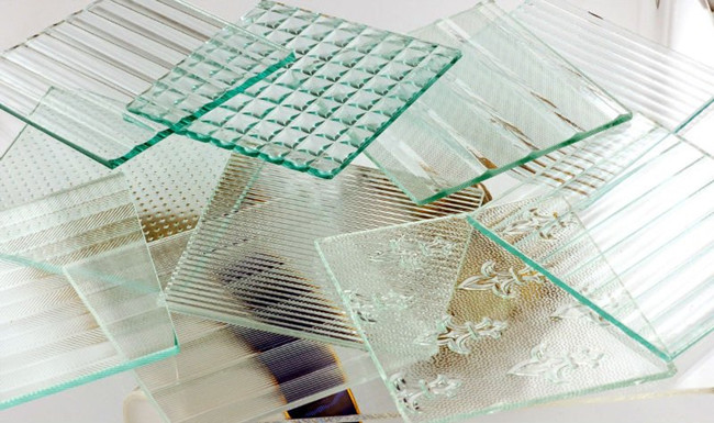 China Clear Pattern Glass Supplier