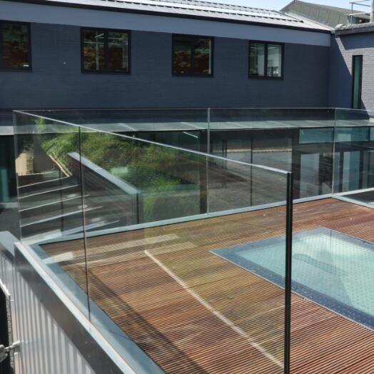 13.52mm toughened laminated glass balustrade exporters,664 glass handrails manufacturer China