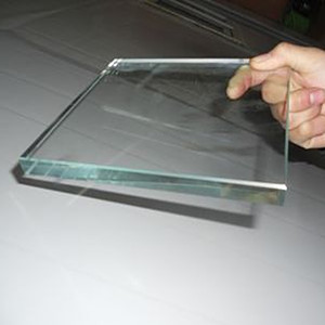 Szkło hartowane o wysokiej zawartości żelaza o grubości 6 mm, bardzo wytrzymały szkło hartowane