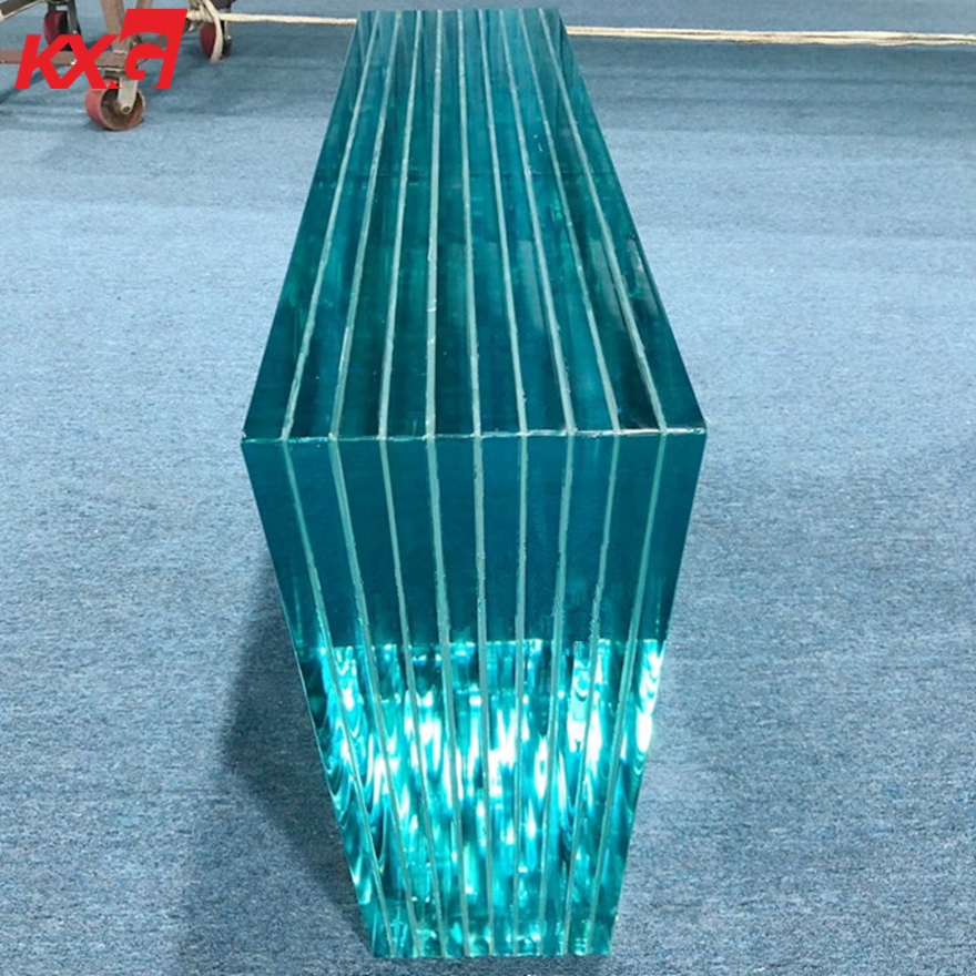 China glass factory supplier SGP high strength film ultra clear laminated glass balustrade