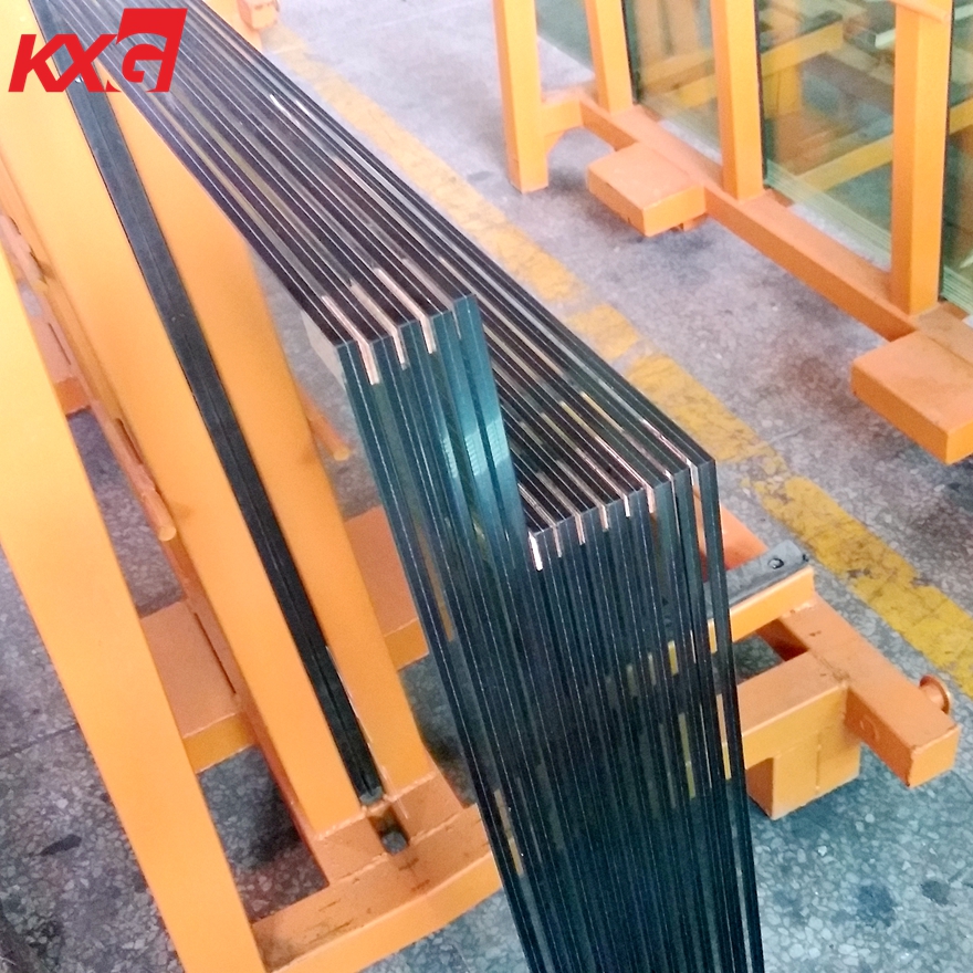 Good price 11.52mm heat soaked test tempered laminated safety glass, 554 heat soaked test toughened laminated glass factory