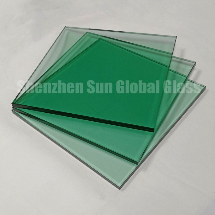 11,52 mm l ig ht grünes gehärtetes Verbundglas, 55,4 F grünes ESG  VSG, 5 mm + 1,52 Zwischenschicht + 5 mm französisches Grün bis u getöntes Verbundglas