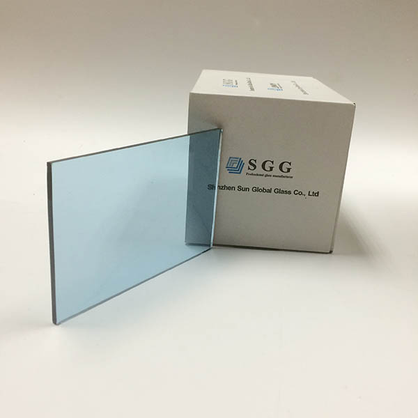 5 mm leicht blau getöntes Floatglas, leichte blaue Float Glas vorrätig, Ford blau getönten Float Glashersteller