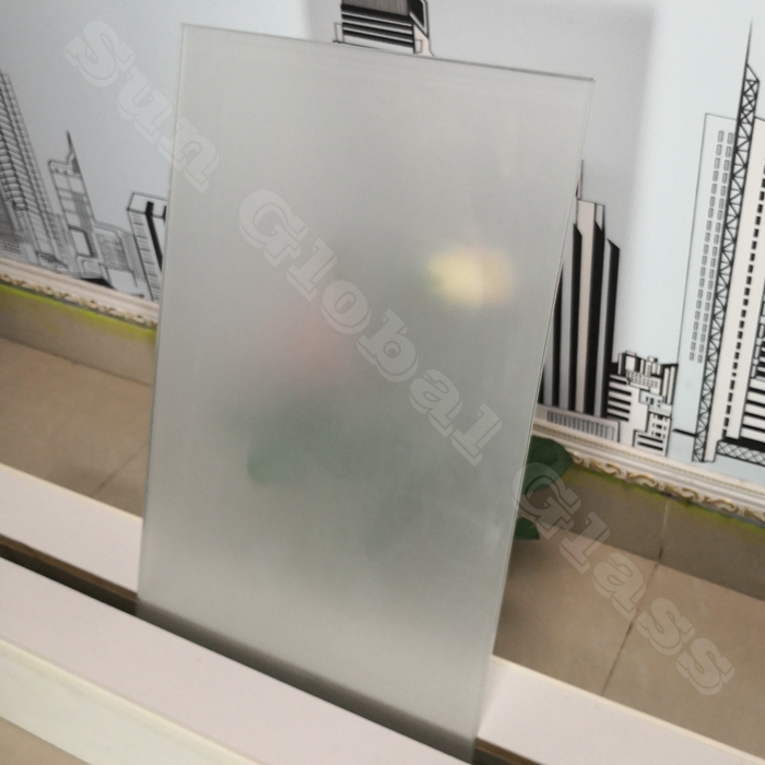 9,52 мм белое ламинированное стекло pvb, 4 мм прозрачное закаленное + молочно-белый pvb + прозрачное закаленное стекло 4 мм, 4.4.4 белое ламинированное стекло