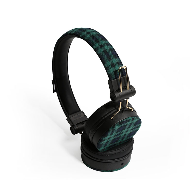 Hep-0107 casque sur mesure Best Wired in Ear Headphones Fabric de casque Fabricant