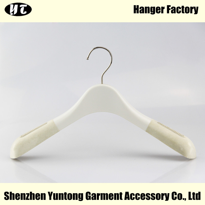 WTV-003 ivory white color velvet flocking nonslip dress plastic hanger velvet clothes top hanger