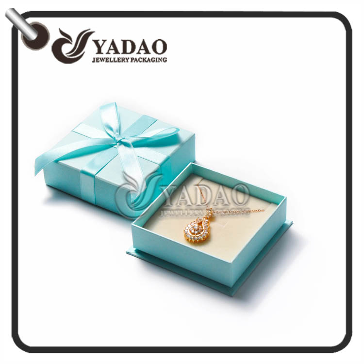 2017 Hot selling ekonomický papír náhrdelník box vyrobeno z recyklovatelného papíru s přizpůsobené barvy a zdarma logo Printing Service.