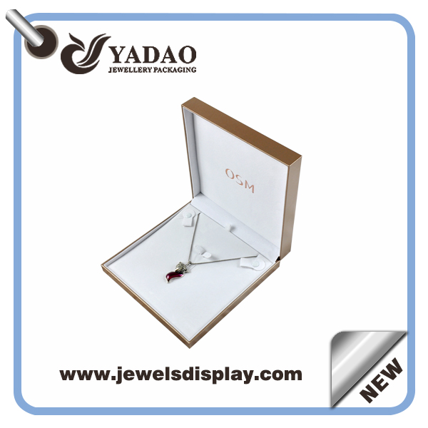 2017 nový produkt módní horké prodej box setu plastový box ring box náušnice box náhrdelník box náramek box přívěsek šperkovnice pro šperky obchod Číny balíčky dodavatel yadao