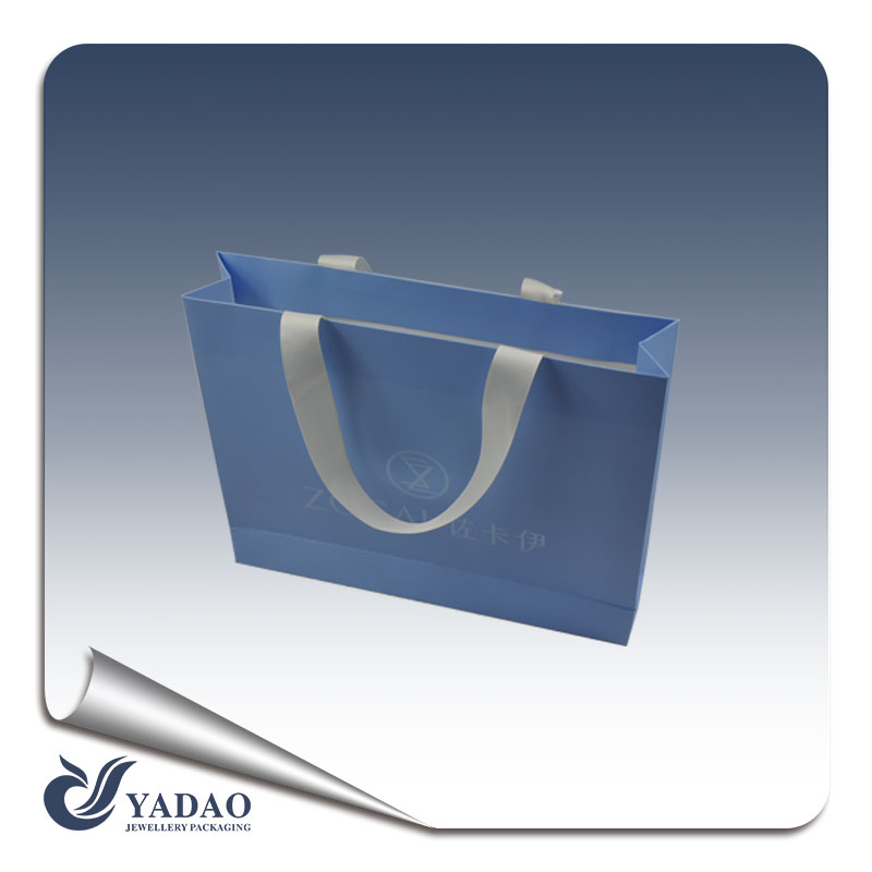 2017 nuovo prodotti vendita calda progettabile riciclare alla moda borsa shopping carta sacchetto regalo borsa Cina imballaggio Fornitore yadao