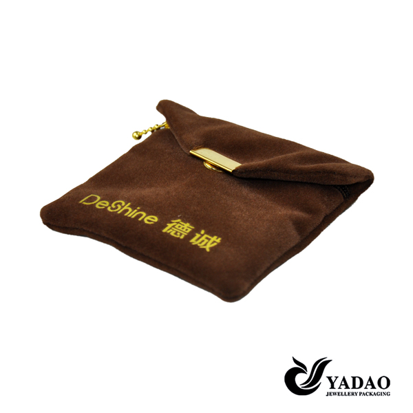 Браун Плюшевые бархат ювелирные изделия сумка сумки с кнопкой металл для ювелирных изделий упаковки