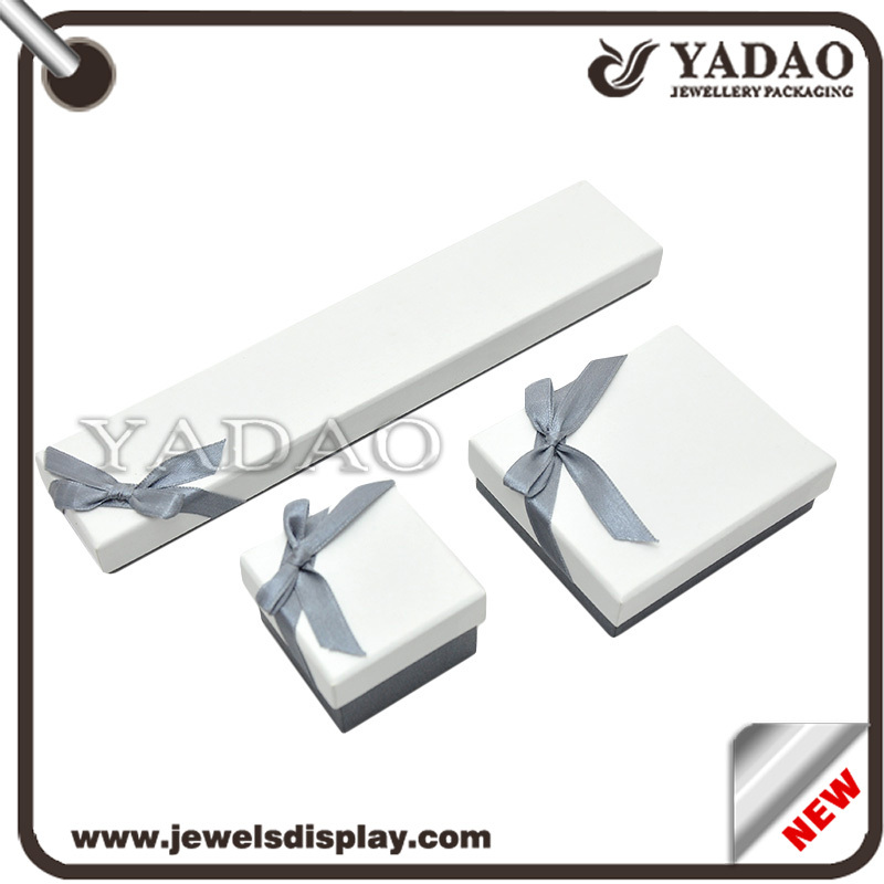 Impresa personalizada arco de papel de regalo caja de empate por mayor Rentable