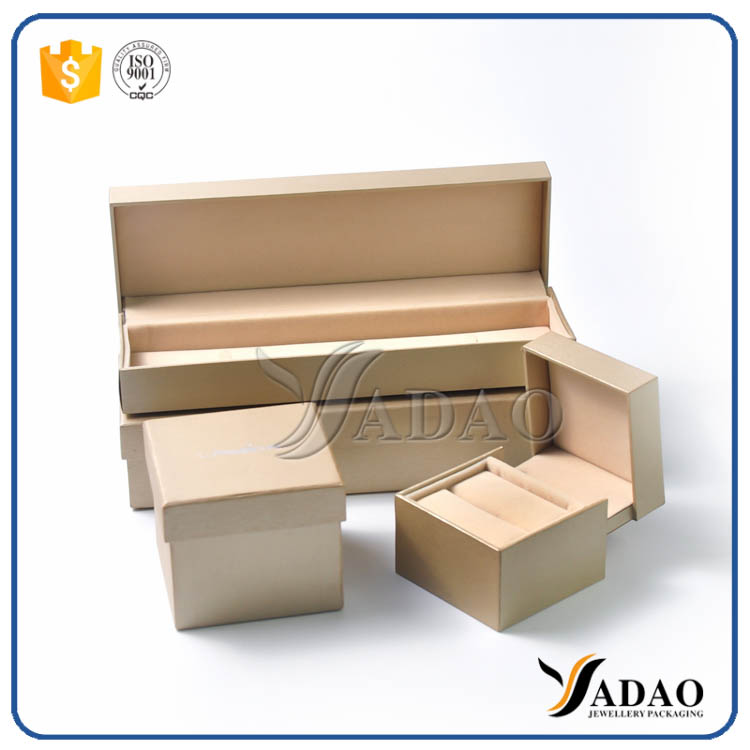 Customize wholesale factory price free logo plastic jewelry set box including bracelet pendant ring bangle chain earring box