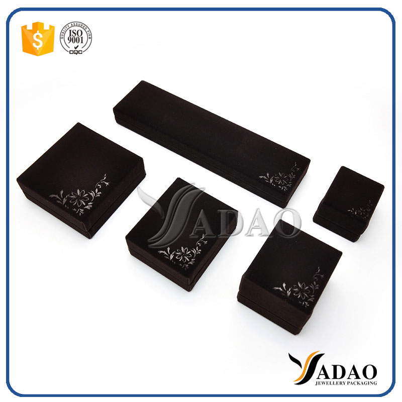 Экономика черного пластика ювелирных изделий коробка подарка мягкого касания маленькие подарочные коробки для продажи