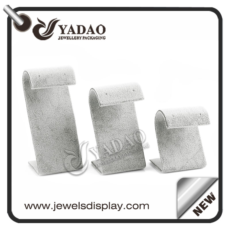 Velvet material with elegant design and simple and attractive shape for earrings display stands