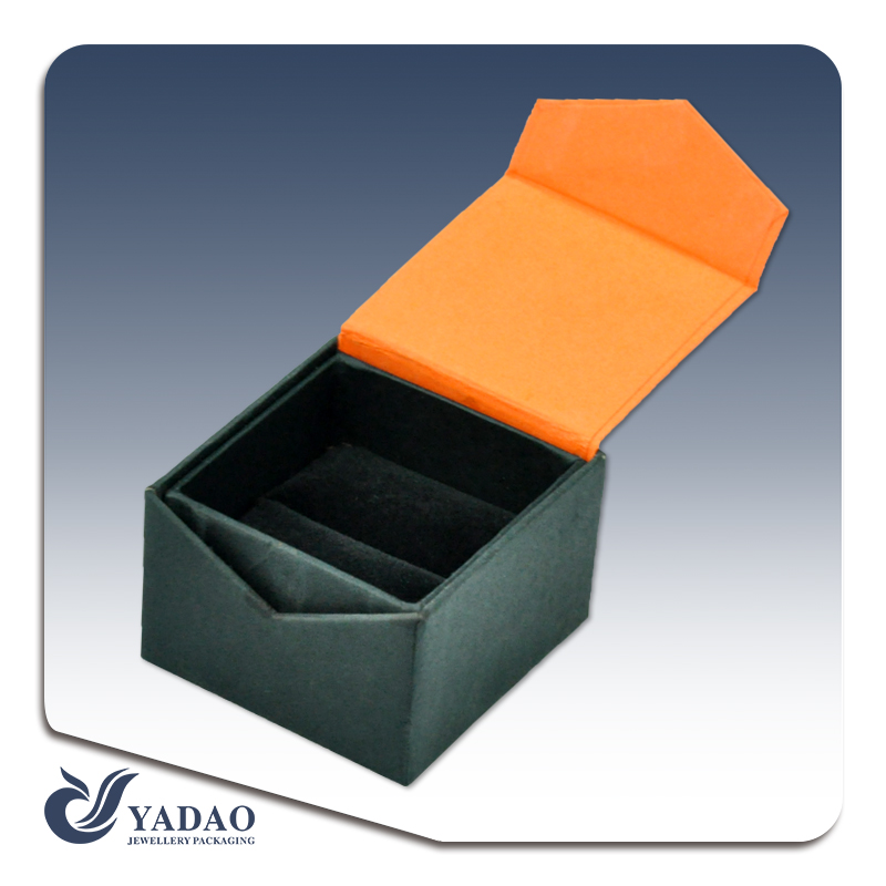 Módní černé a zlaté šperky papír přístrojové skříňky pro dárkové krabičky vyrobené v Číně