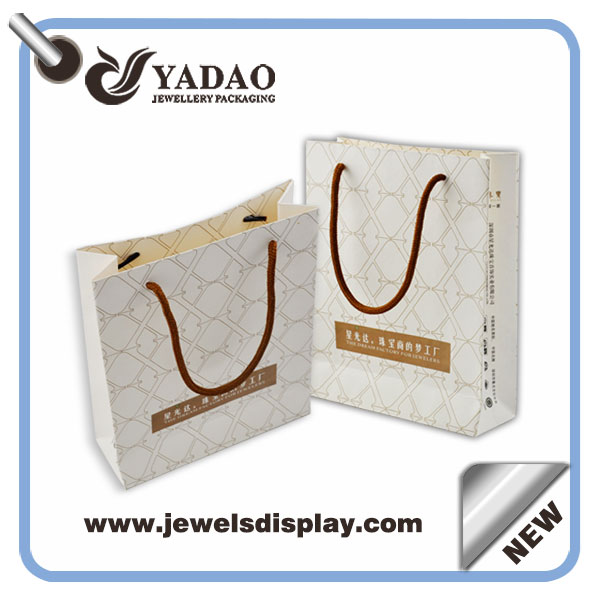 Fashion paper jewelry bag for shopping bag made in China