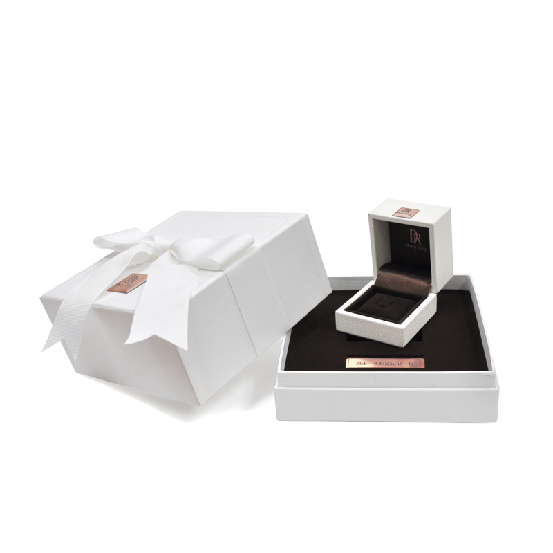 High End Custom White Pu Leder Hochzeit Propose Double Plastic Ring Box