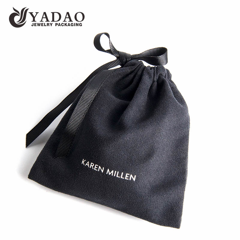 Venta caliente personalizada terciopelo negro joyas paquete regalo bolsa con impresión de logotipo hecho a mano en China fábrica al por mayor.